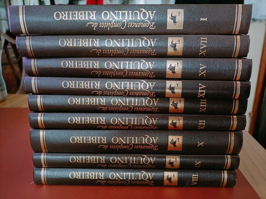Centenas de Livros por apenas 8€ cada