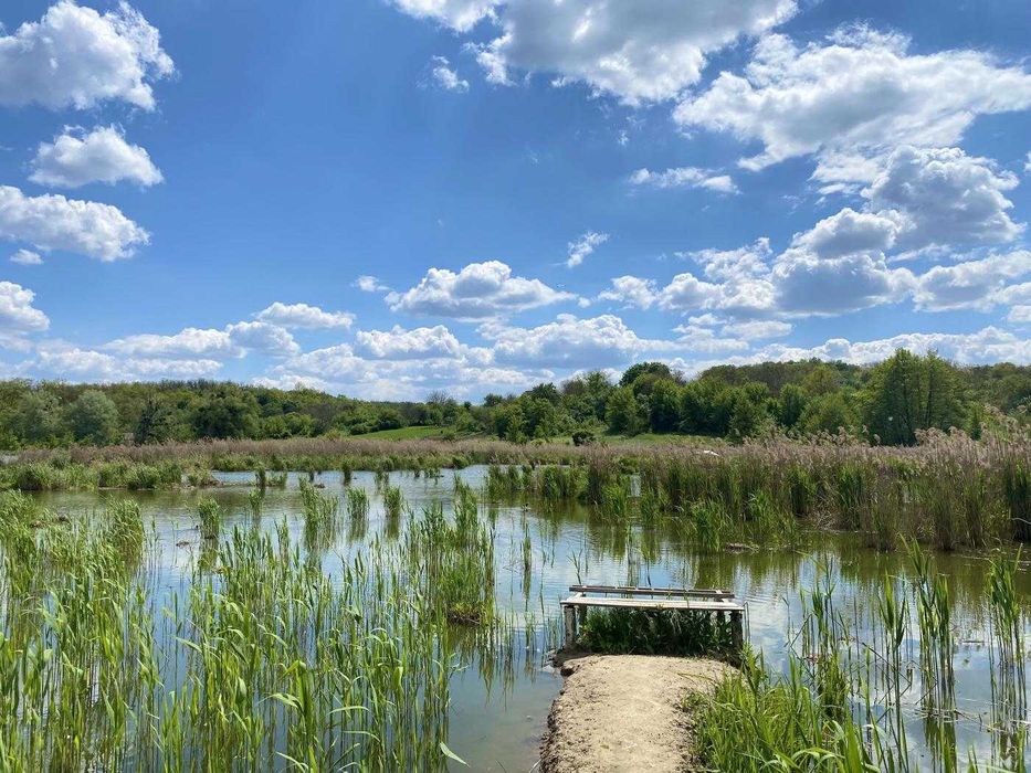 Будинок на пагорбі з видом на озеро та власною енергією, Гвоздів
