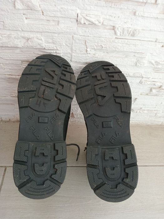 Чоботи ботинки жіночі 39 Fila