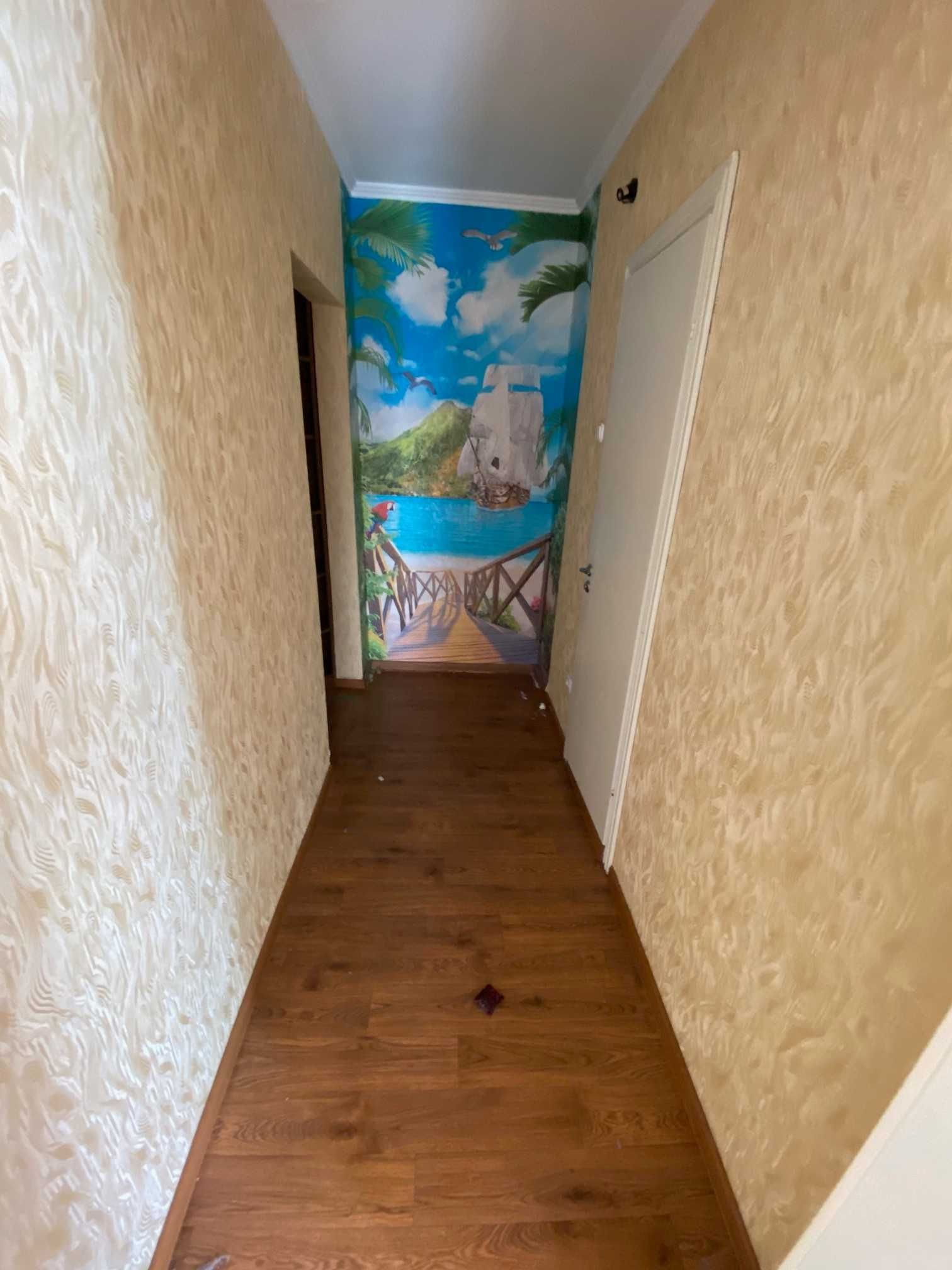 Продаж 2-к квартири 73,3 м2. м.Київ, вул.Драгоманова, 1-Б.   85000$