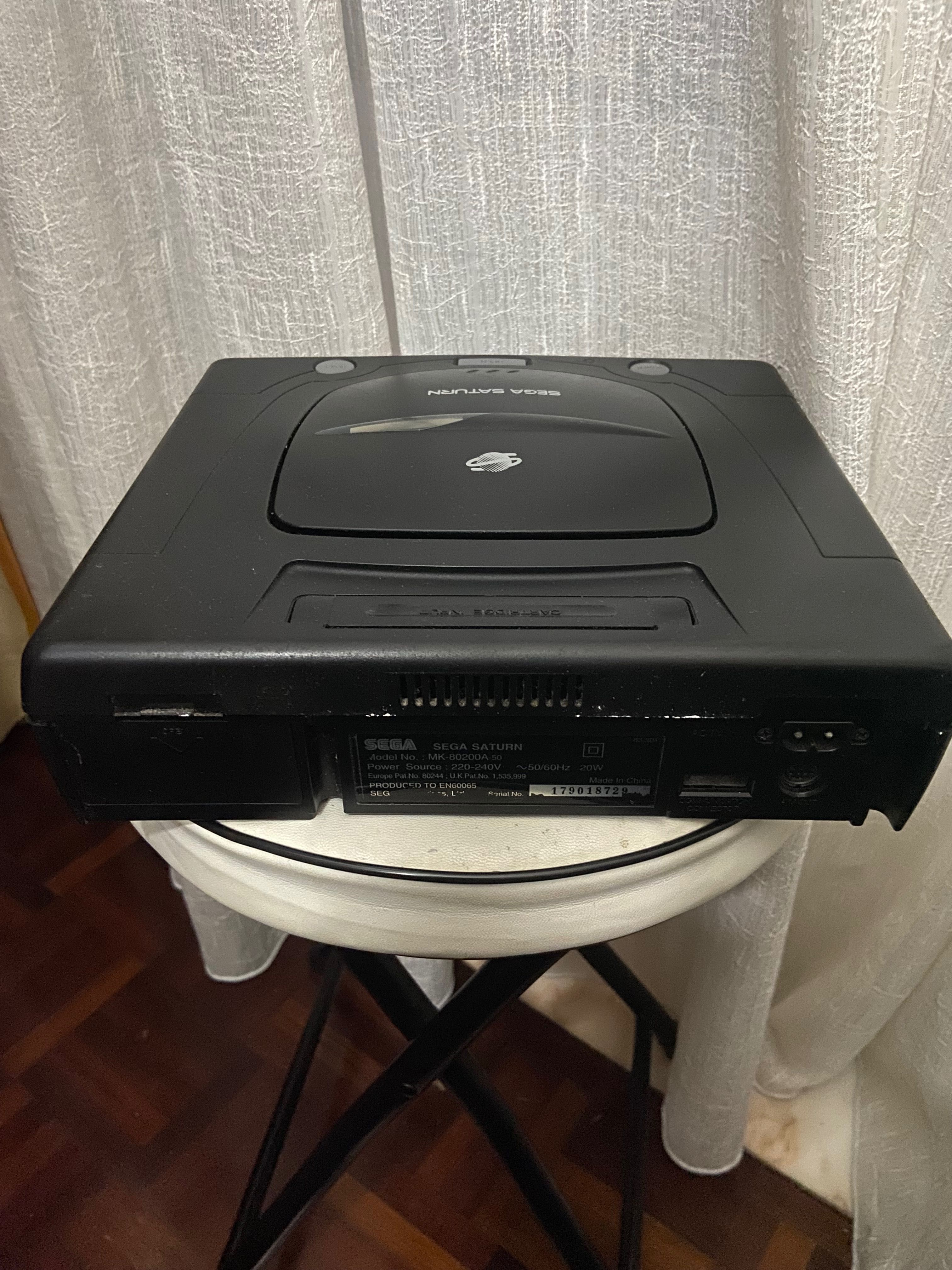 Sega Saturn c/cabo alimentação