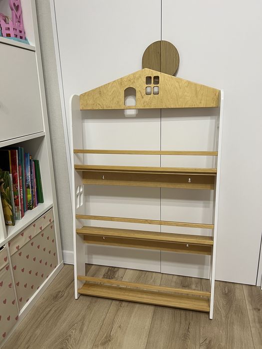 Полиця для книг дитяча будиночок