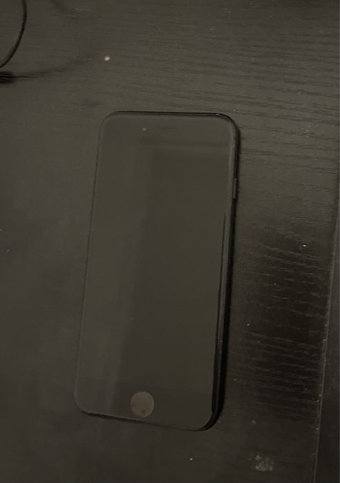 iphone 7 com capa nova e duas peliculas novas