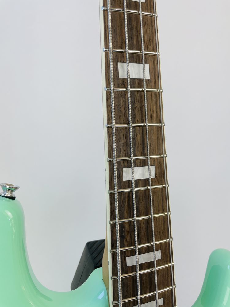 Harley Benton MV-4P gitara basowa typu Precision Bass (nie squier