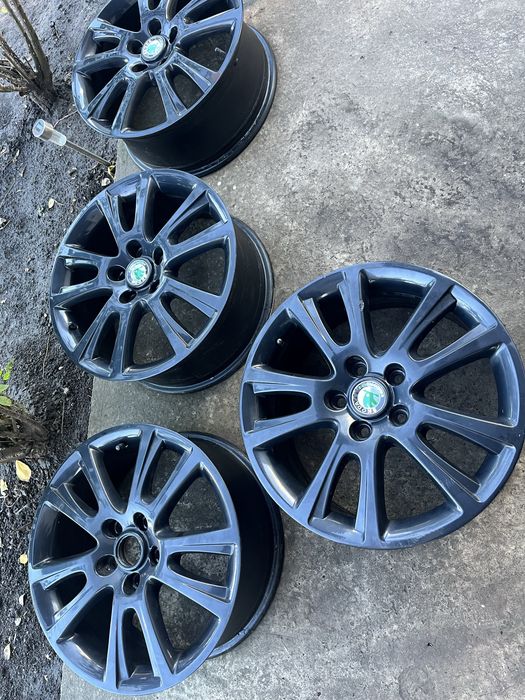 Диски шкода rs r17 5:112