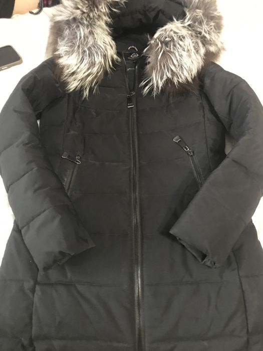 Пуховик з чорнобуркою, розмір 44