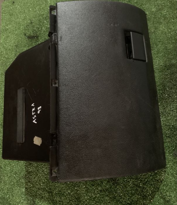 Tampa porta luvas Opel astra G