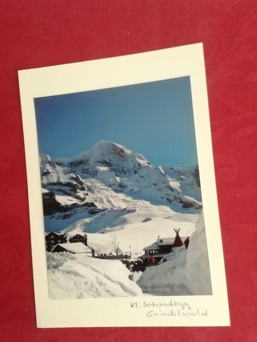 Postal com foto de Grindelwald, Suiça