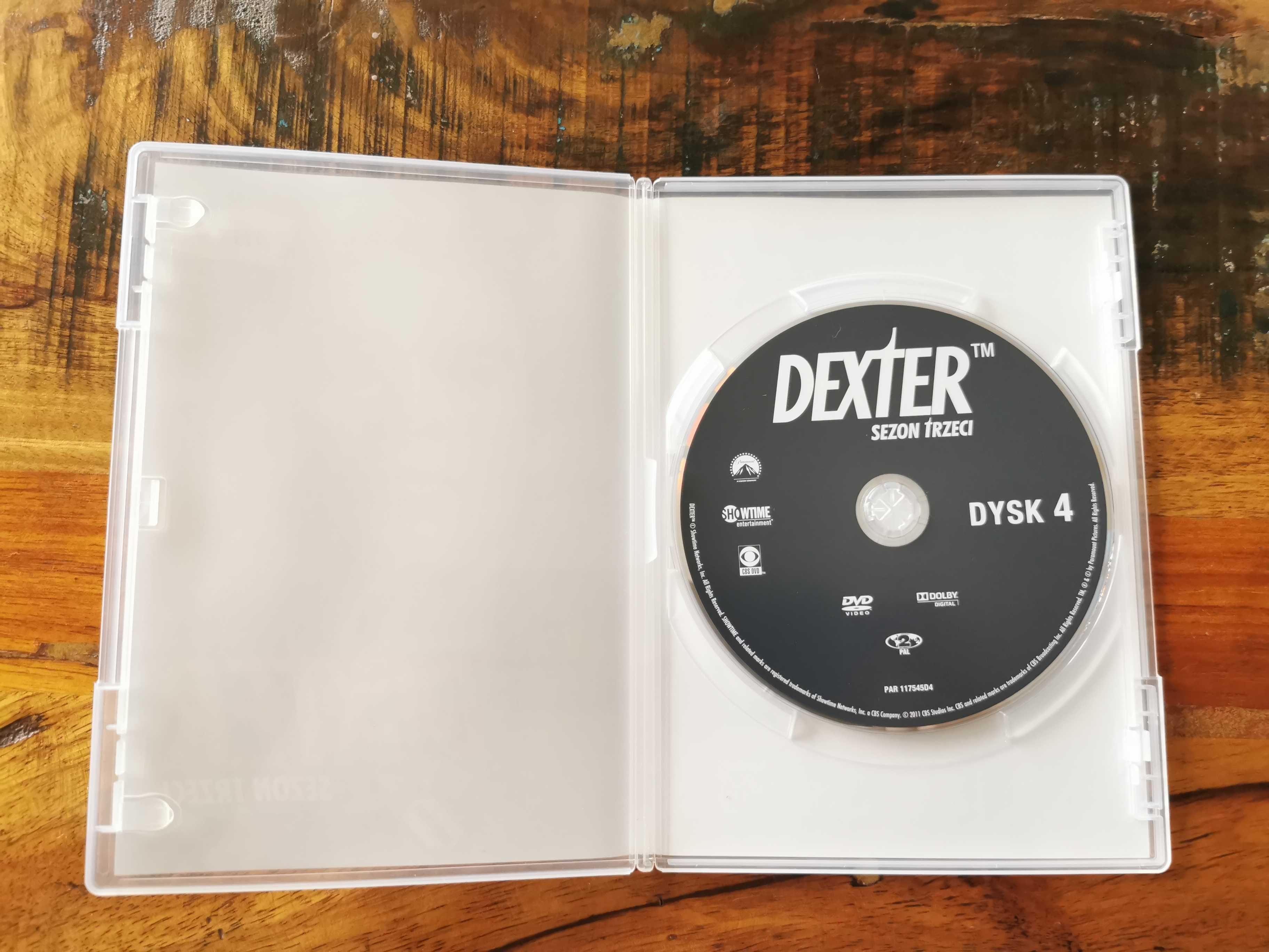 DEXTER - Sezon 3 (DVD)