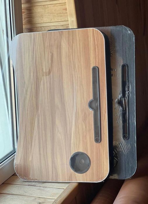 Столик-підставка для сніданку ноутбука Столик-подставка для завтраков