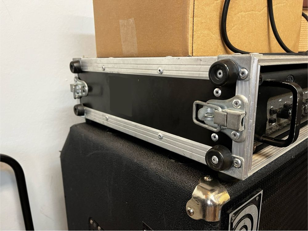 Ampeg SVT-3 PRO + CASE - wzmacniacz basowy head