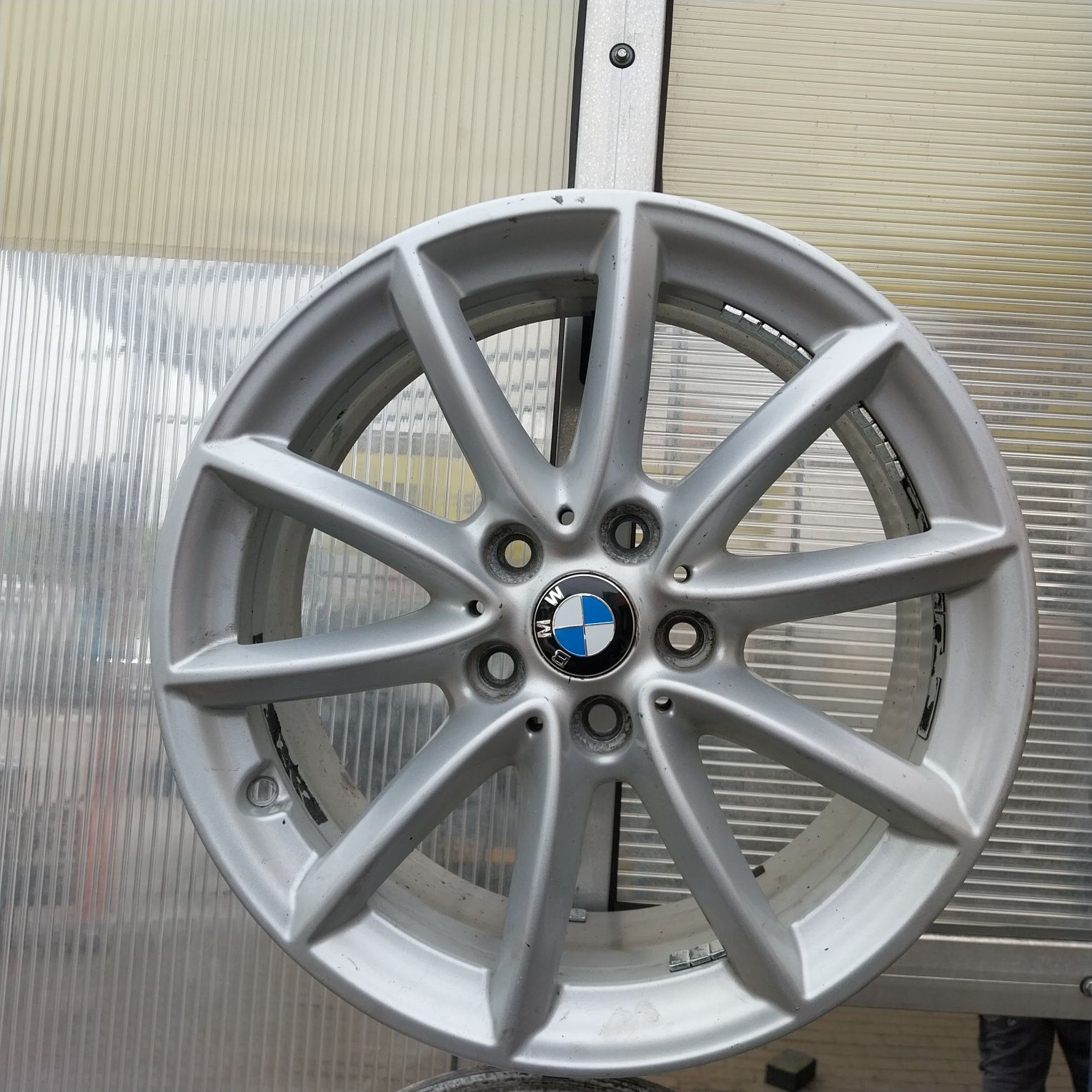 Oryginalne Felgi Aluminiowe BMW R17 5x112 7.5J ET 52