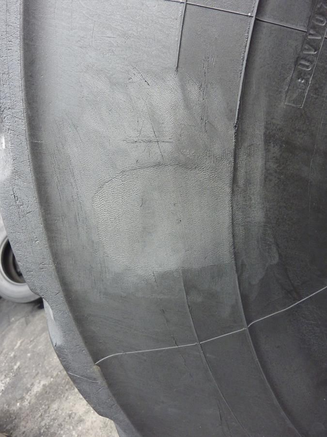 Opona używana przemysłowa 750/65R25 MICHELIN XLD L3; 3200zł W3881