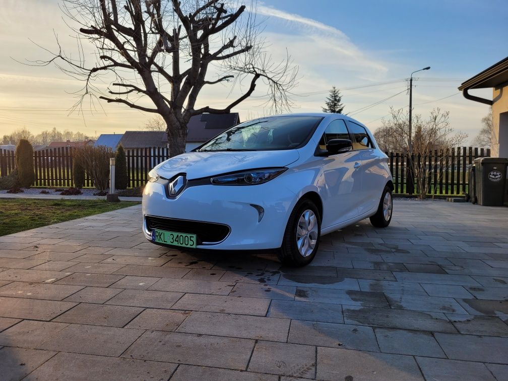 Sprzedam Renault zoe. Z bateria.