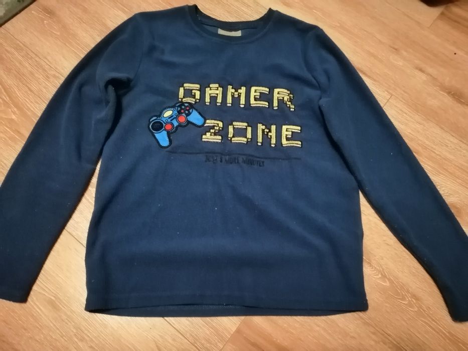 Sprzedam piżamę dla chlopca z, polaru