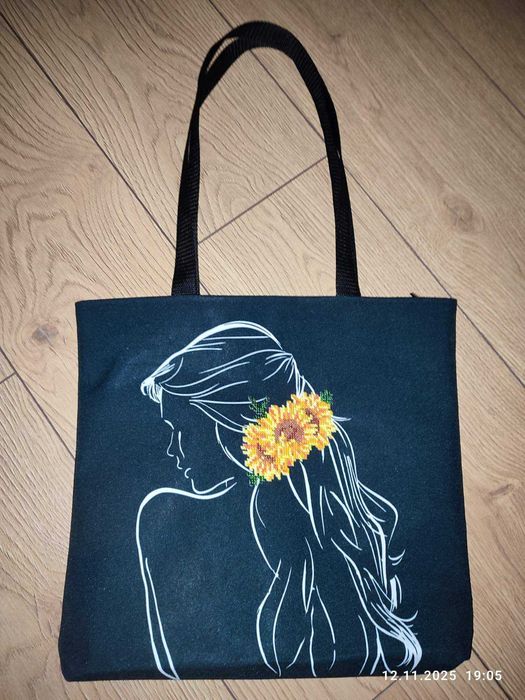 Сумка шоппер вишита чешським бісером