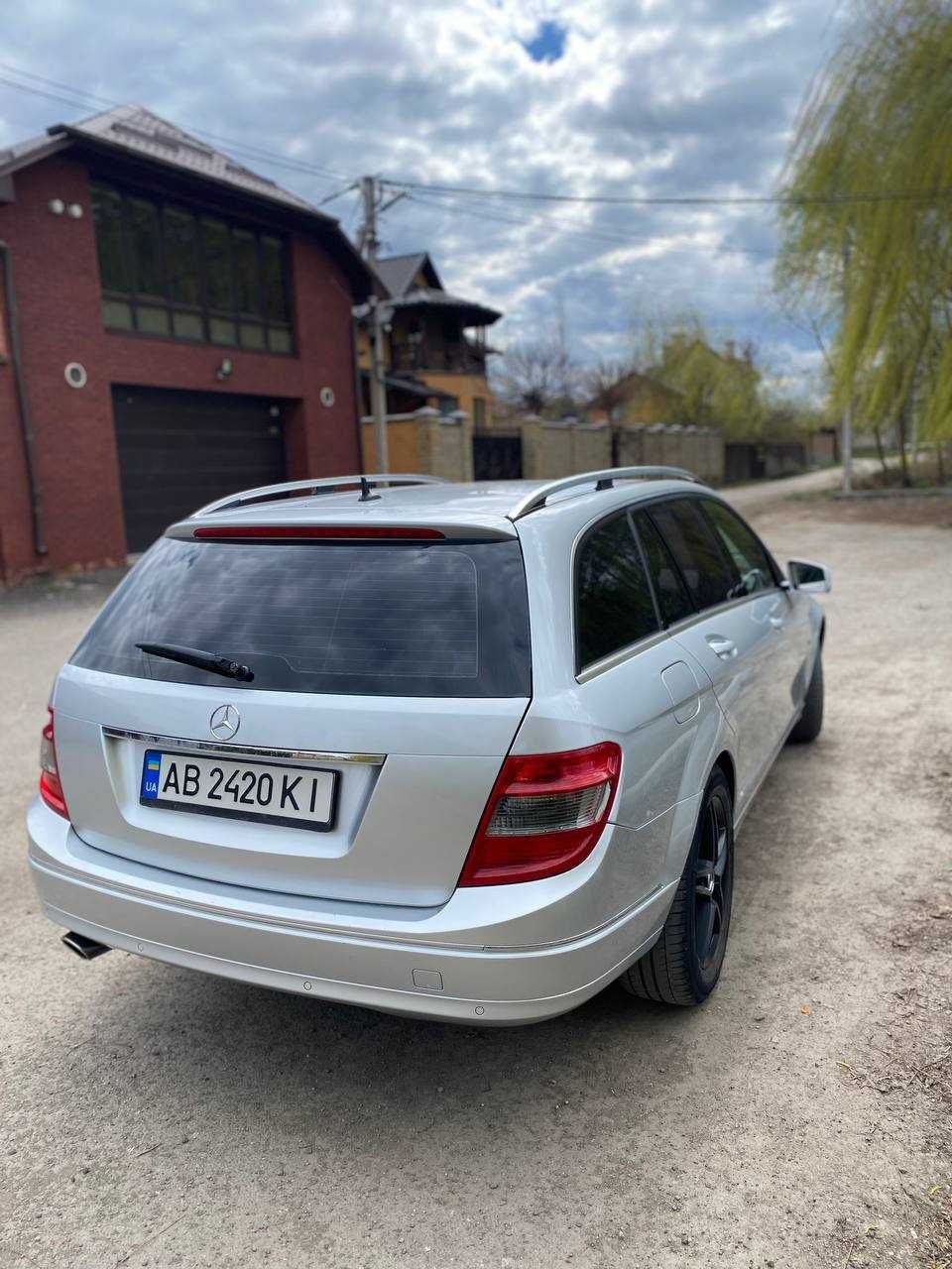 Mercedes-Benz C-Class S204 (2009) 1.8 Kompressor