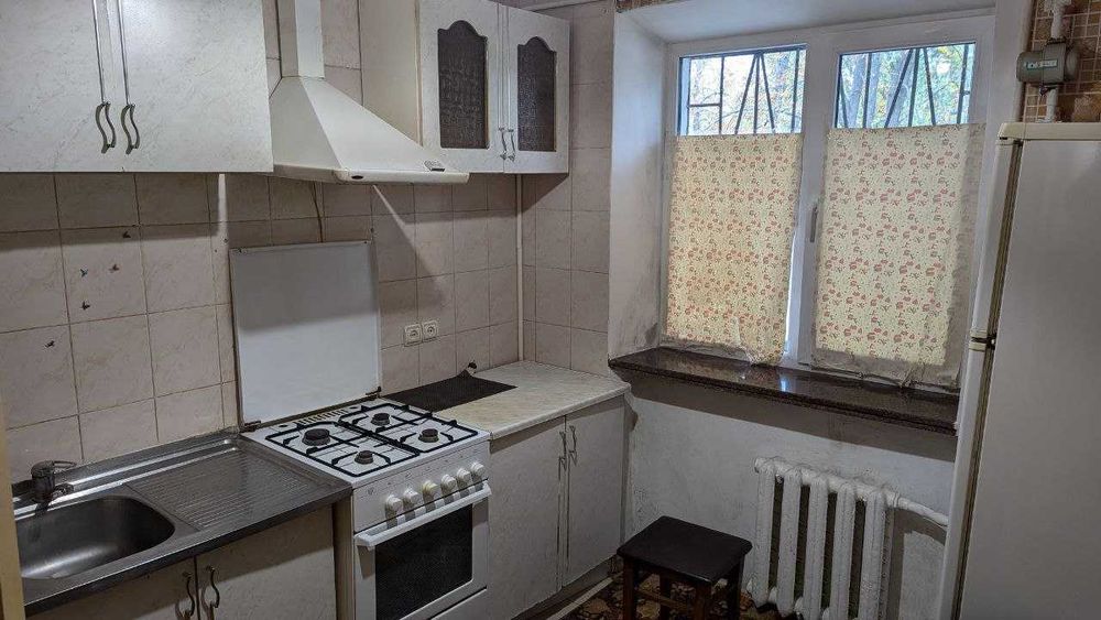 Продається 2 кімнатна квартира по кільцю!