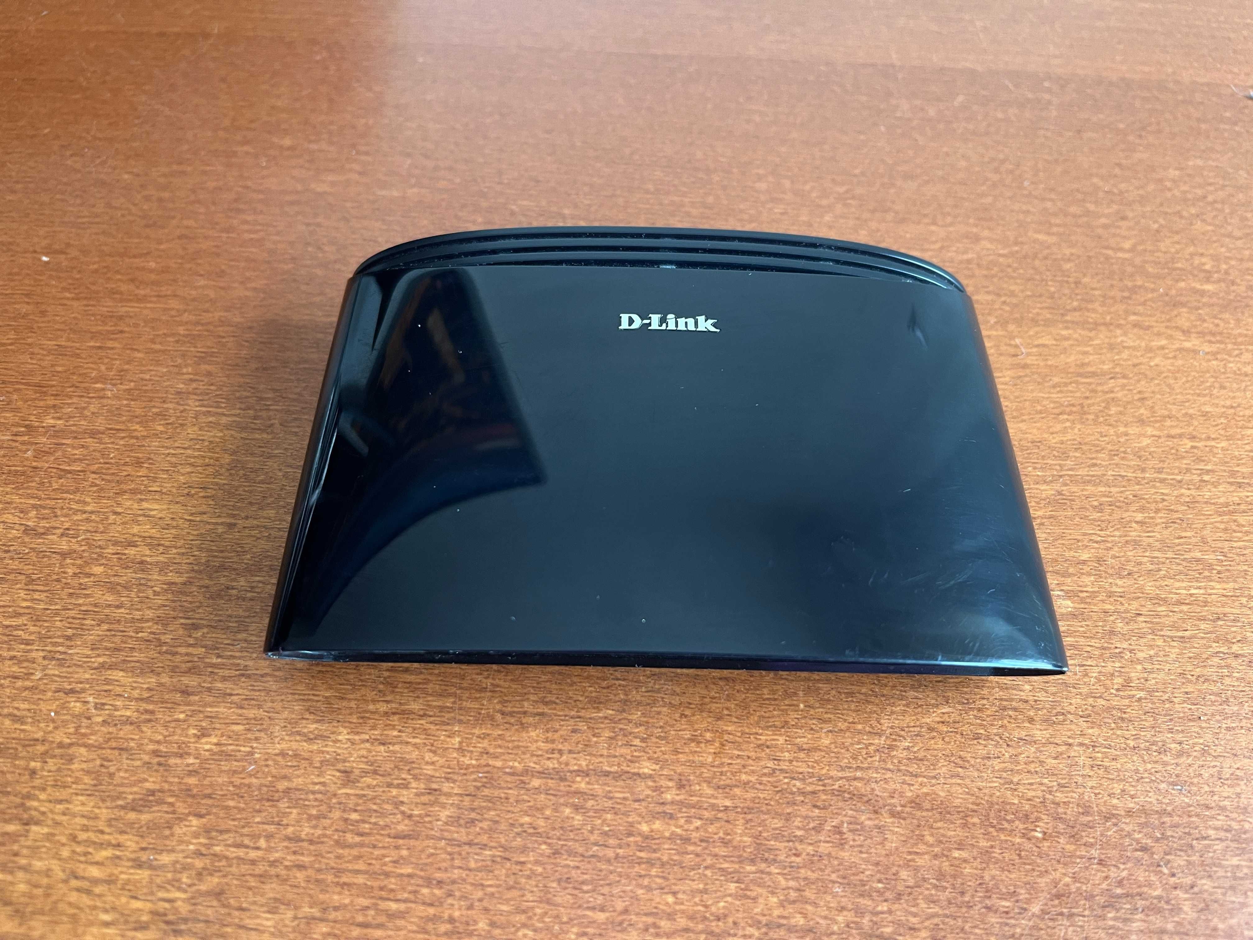 Switch D-LINK DES-1005D de 5 portas