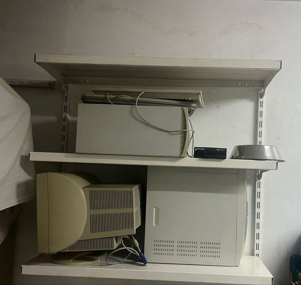 Estantes de qualidade uteis para garagem, escritorio ou onde for neces