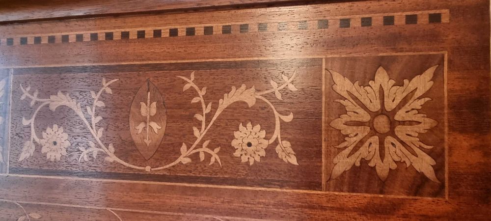 Mobilia antiga de quarto - Cama de Solteiro