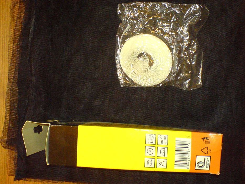 Siatka Na Okno Zabezpieczająca przed Owadami Czarna130x150 rzep NOWA