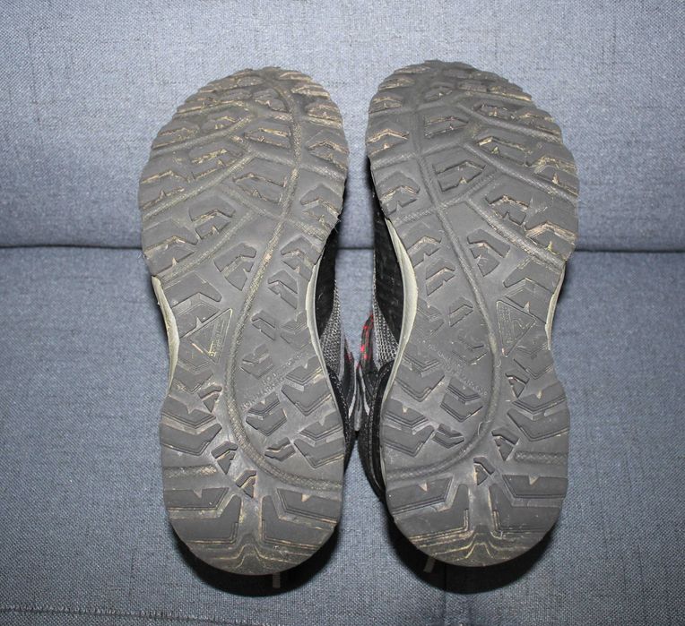 Черевики низькі з мембраною Ozark Trail Mid Hiker 38,5 розміру