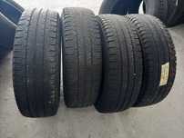 2 Pneus 225/75R16 C Michelin CP