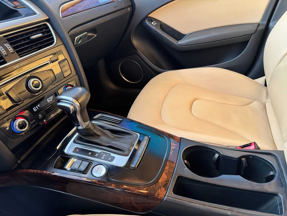 Audi A4 quattro Premium Plus      2014
