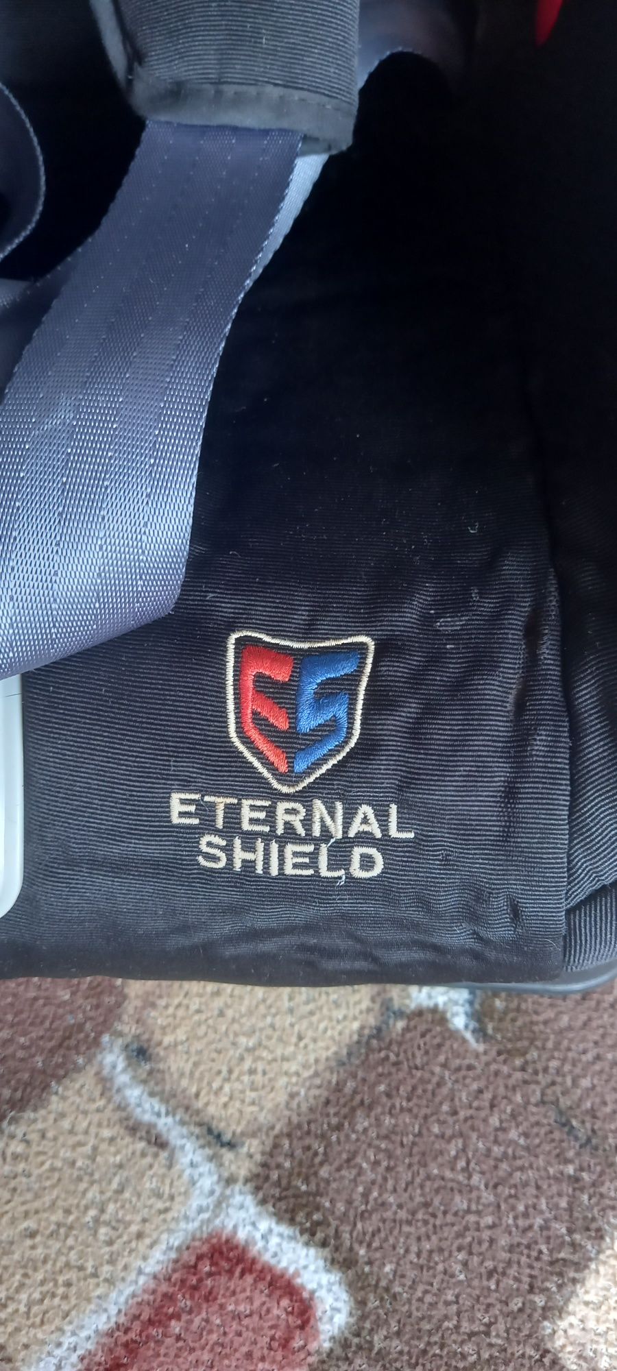 Автокресло детское  Eternal shield