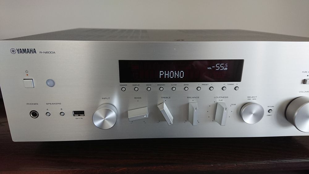 Yamaha R-N600 A piękny stan