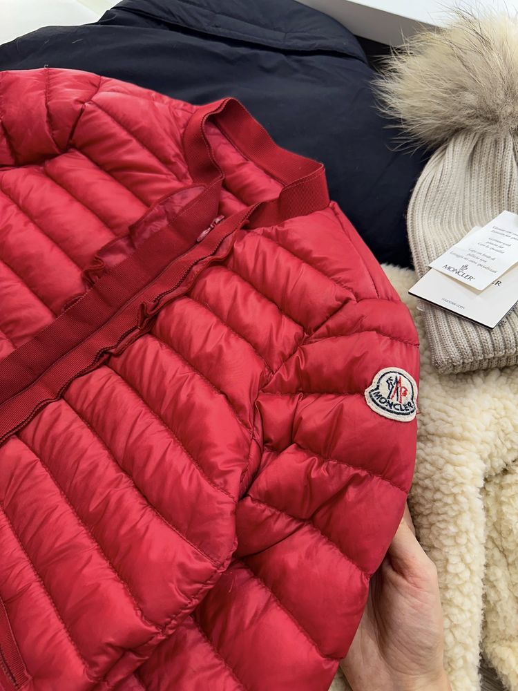 Пуховик демісезон Moncler