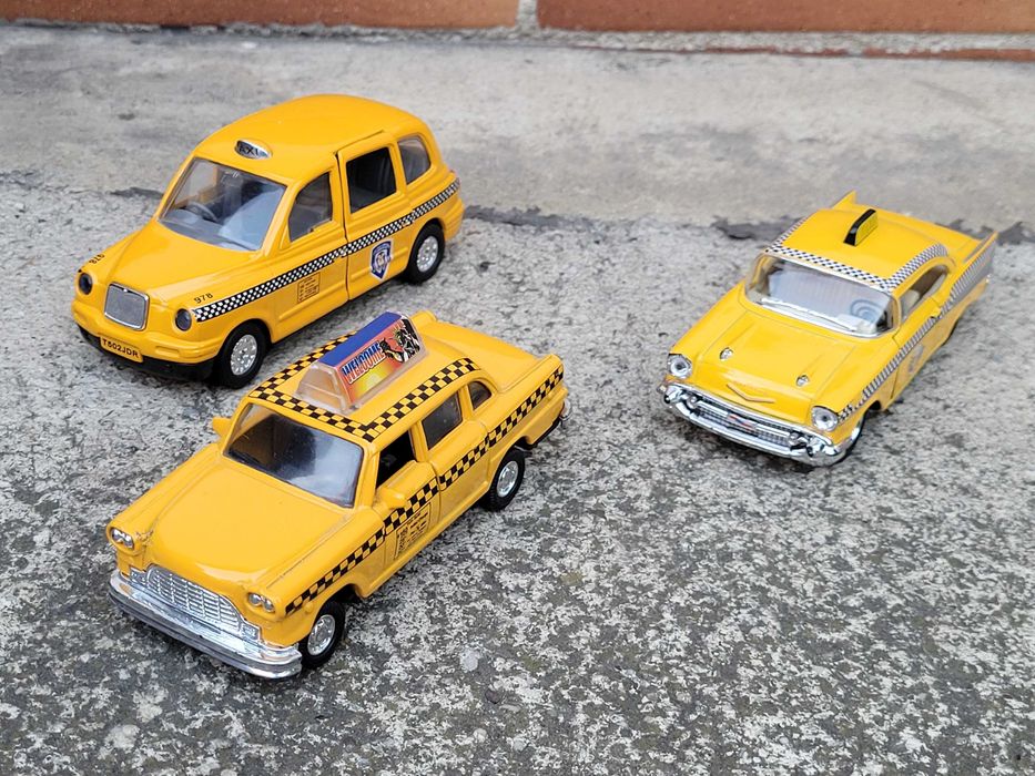 Kolekcja 1:40 Chevrolet Bel Air London Taxi 1:34 Zestaw