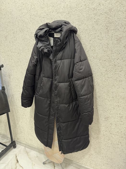 Зимова куртка Reserved