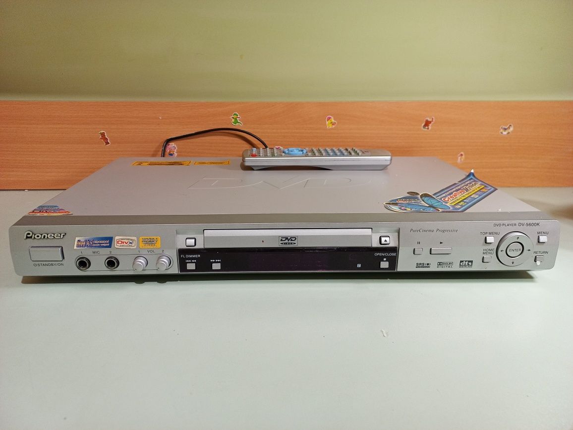 Продам б/в Pioneer Dvd player DV-5600k