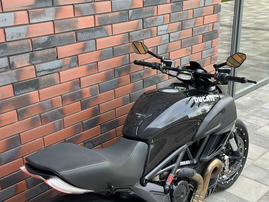 Ducati Diavel 1200 / 1260 Dark Performanse