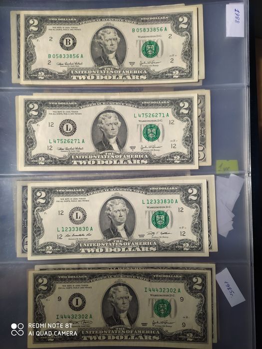 Продам 2 доллара для коллекции
