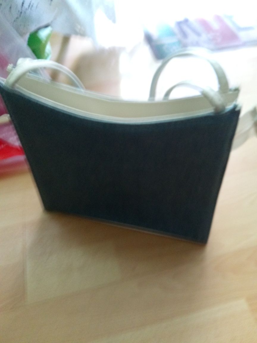 Torebka damska elegancka