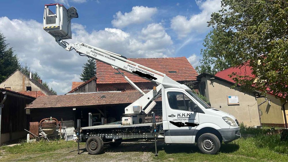 Mercedes Sprinter 315 z podnośnikiem koszowym
