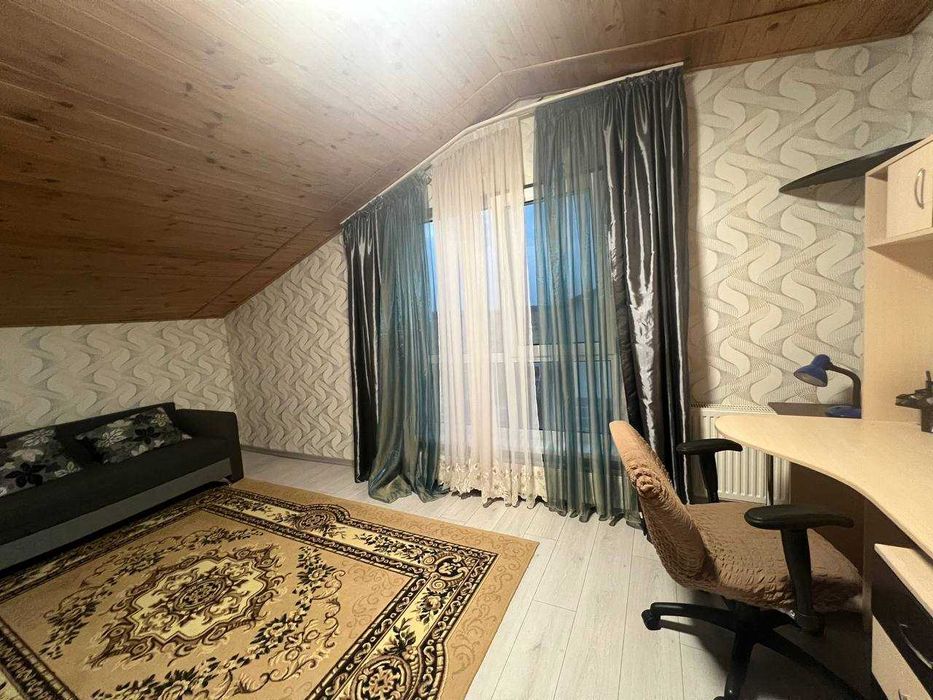 Продаж дуплекса з ремонтом та меблями. 7-9 км. від метро.