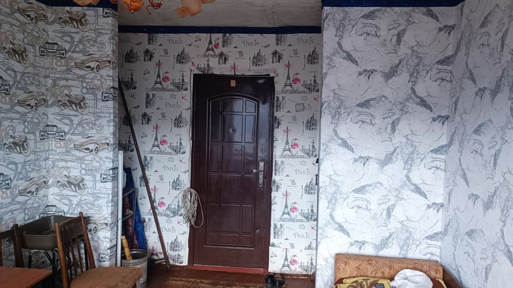 Продам малосемейку на Победы