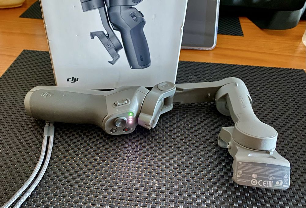 Osmo mobile 3 rigorosamente novo, pouco uso.