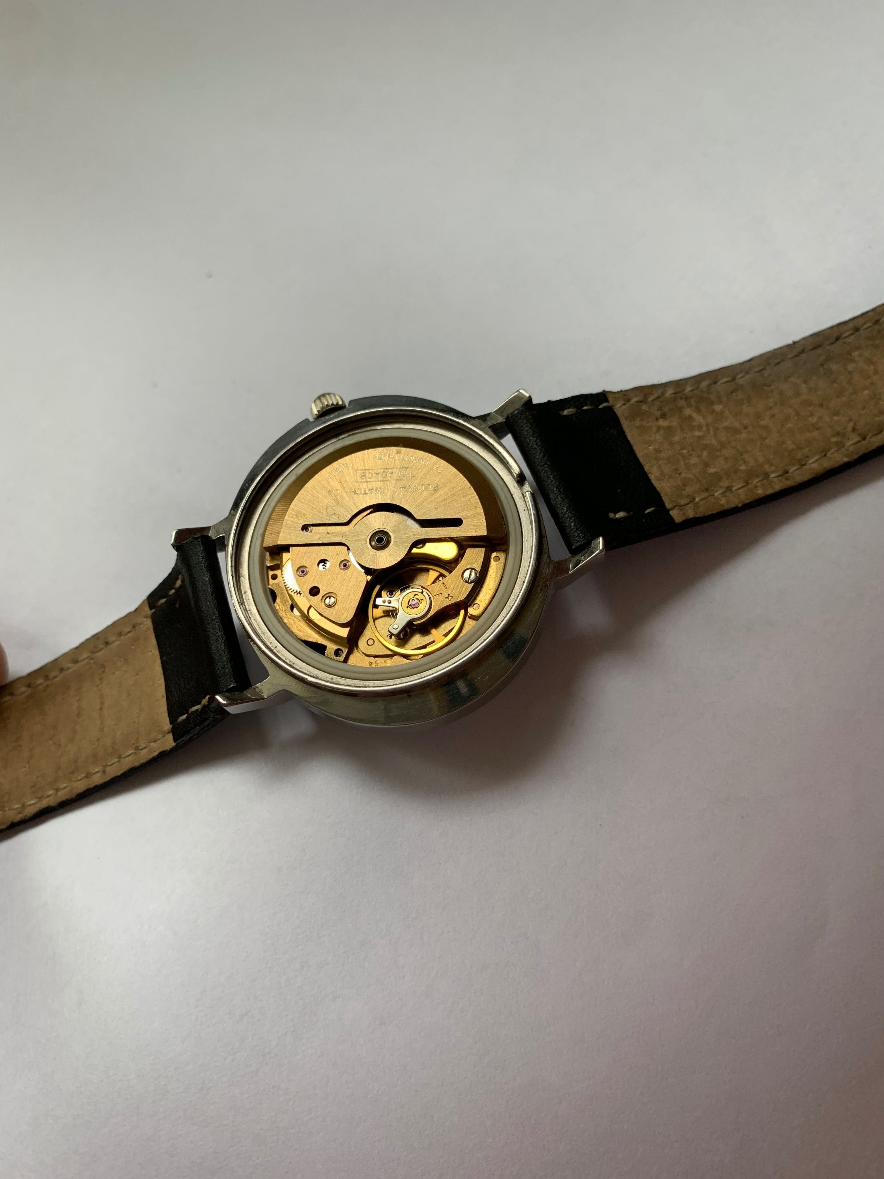 Bulova, mechanizm automatyczny 23 kamienie, koperta stalowa