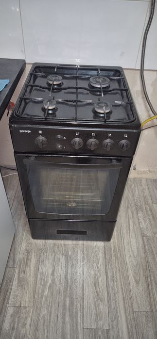 Газовая плита "Gorenje" 50х60х85см.
