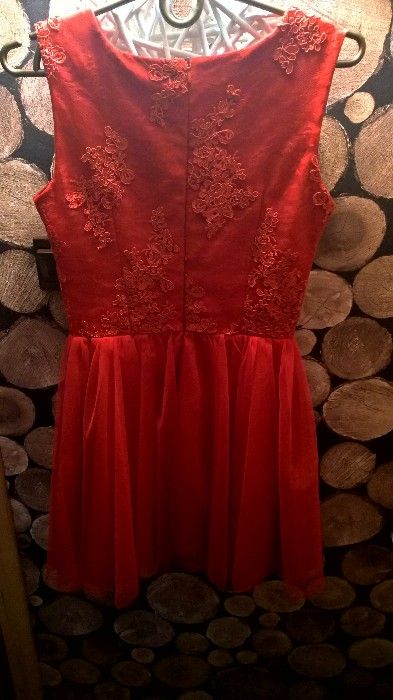 sukienka tiul, czerwona sukienka jak z butik latika, na wesele rozm.