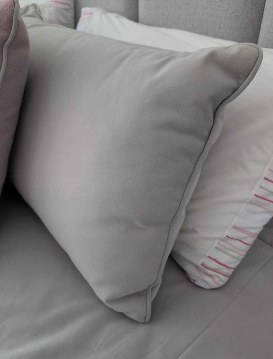 Bed Cover and Pillow Set