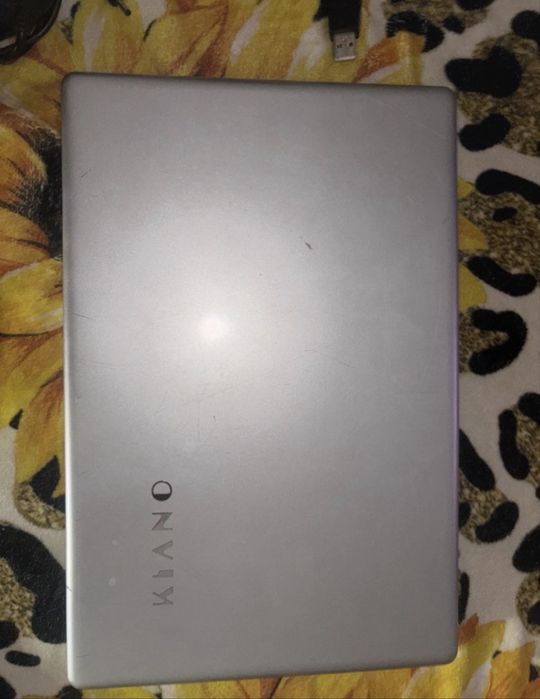 Laptop Kiano SlimNote 14.2