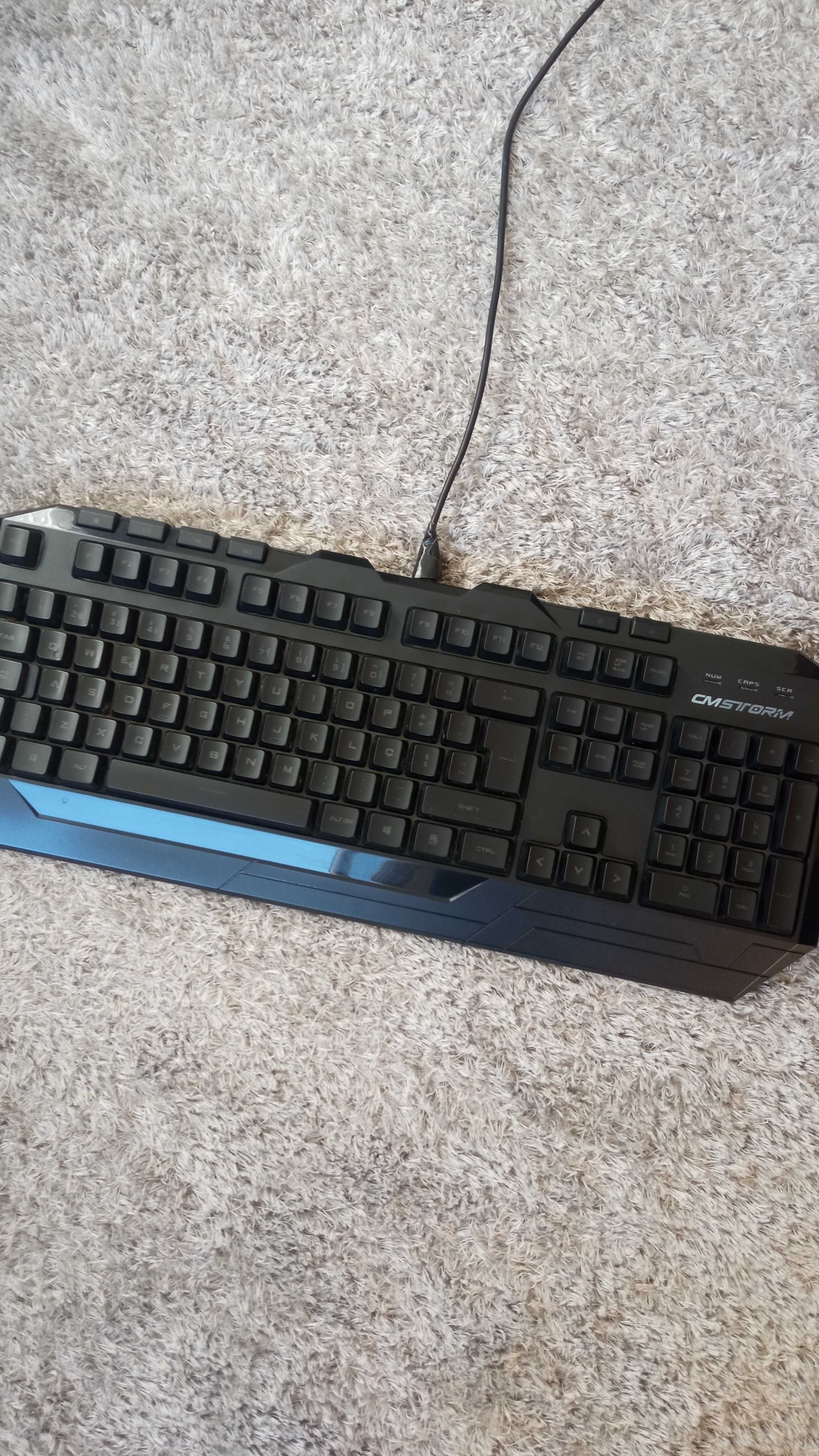 Teclado e Rato CMStorm