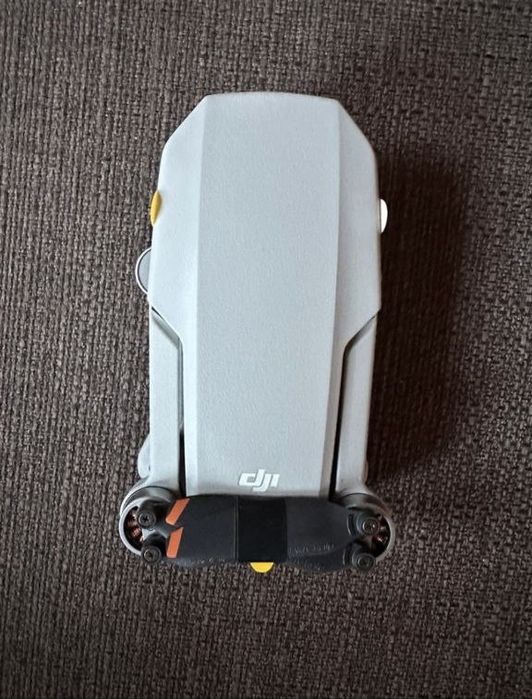 Дрон DJI Mini 2 SE