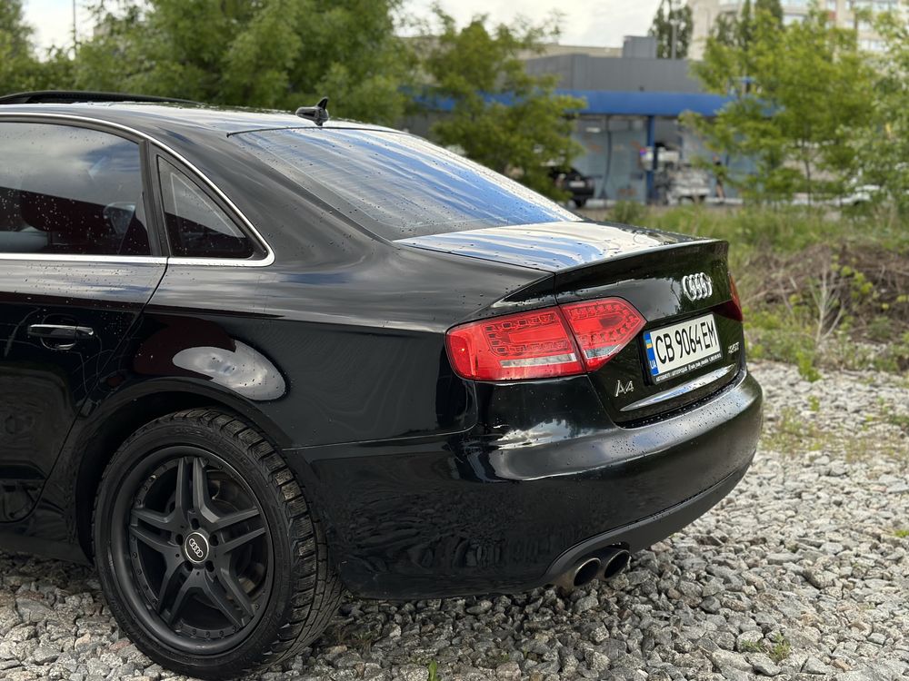 Продам Audi A4 B8 2010